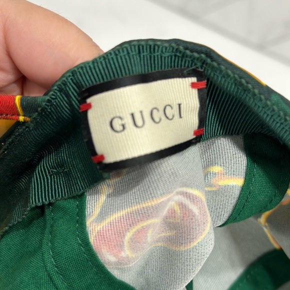 Gucci Silk Chain-Link Hat - Picture 5 of 8